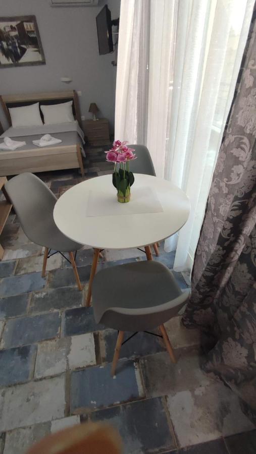 Dany House 1 Apartman Keramotí Kültér fotó